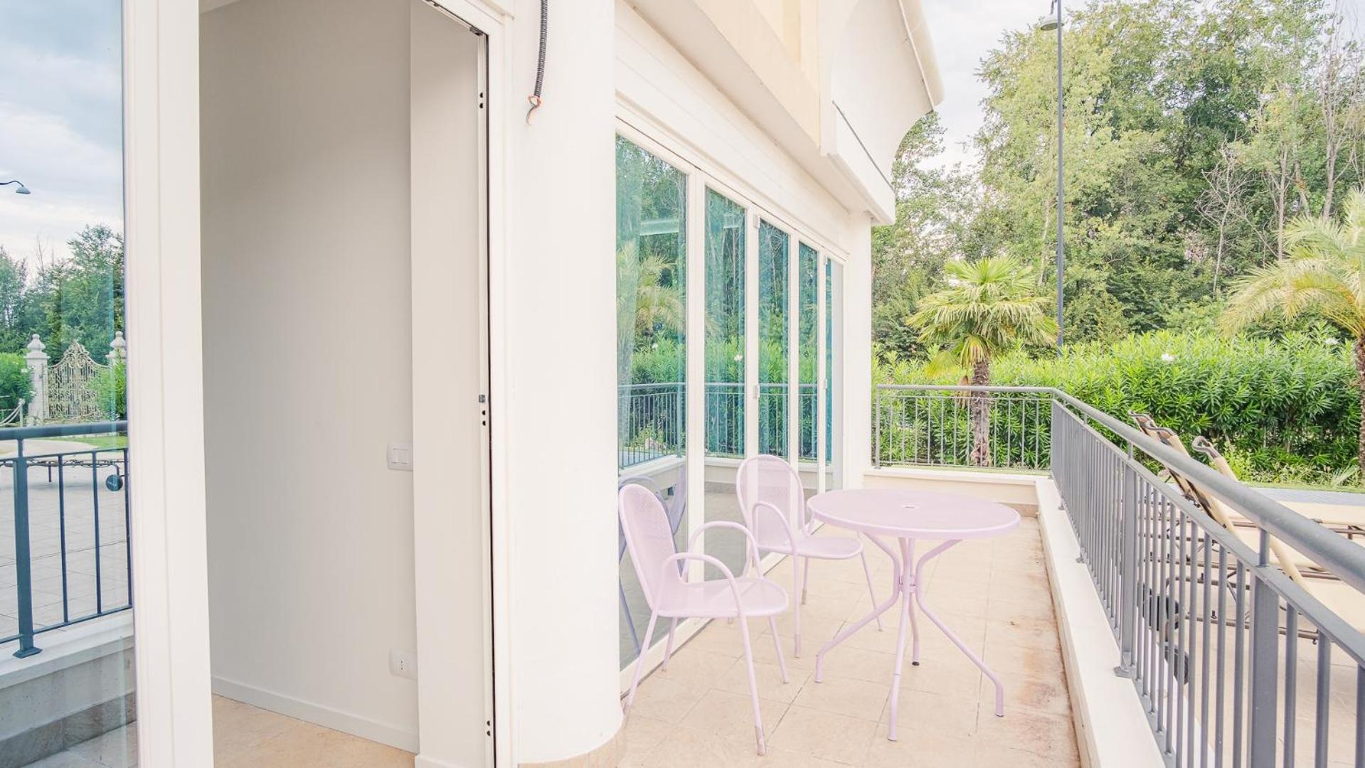Relais Du Lac Village - Italian Homing Desenzano del Garda Exteriér fotografie