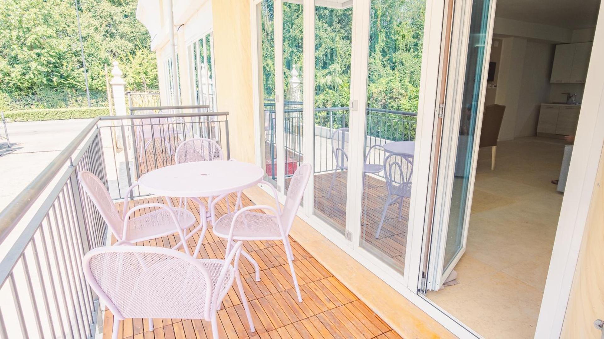 Relais Du Lac Village - Italian Homing Desenzano del Garda Exteriér fotografie